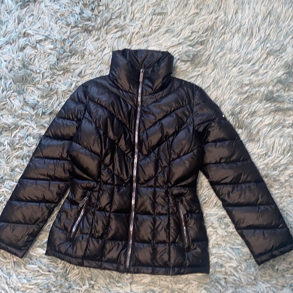 Womens Black Medium Coat. Kenneth Cole. Great Used Condition